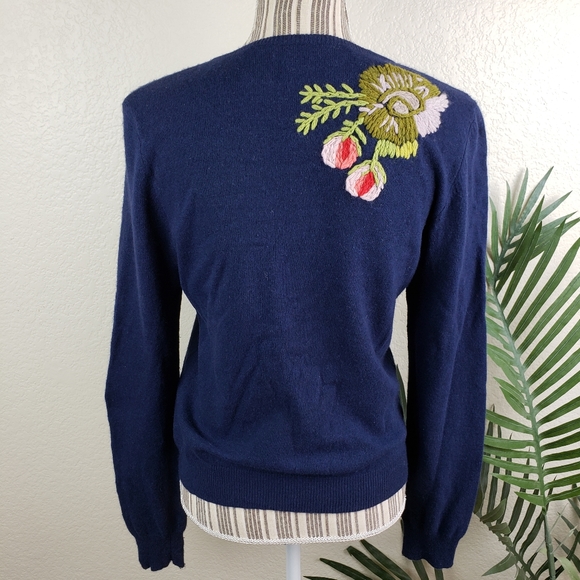 Anthropologie Karen Nicol Embroidered Floral Cardigan in Navy size L - Picture 4 of 13